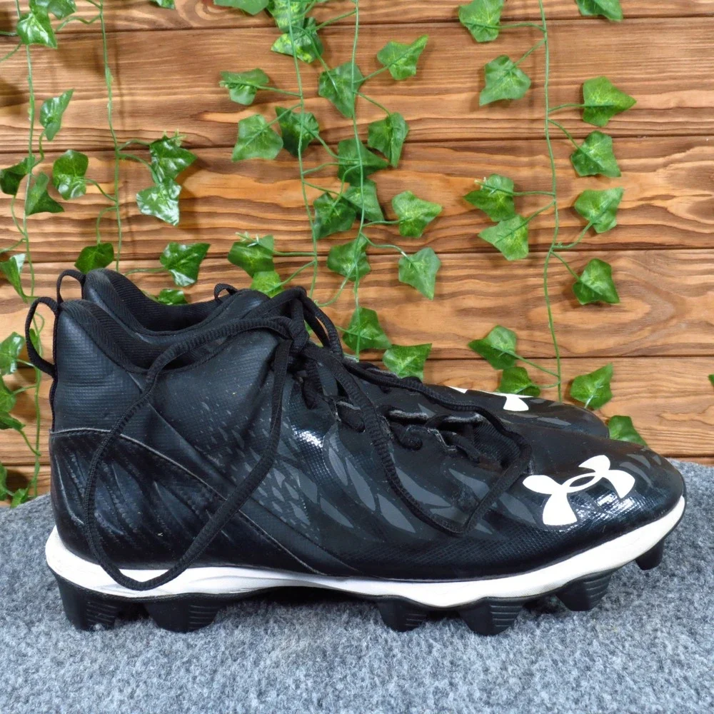 Under Armour Spotlight Franchise RM‎ Mens Football Cleats Sz 8 Black White